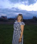 Rencontre Femme : Viktoryia, 33 ans à Biélorussie  Бигосово